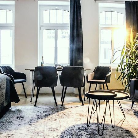 Nuwilu One - Apartment Mit Balkon Im Herzen Erfurts - Magenta Tv- Netflix - Disney Ngoại thất bức ảnh
