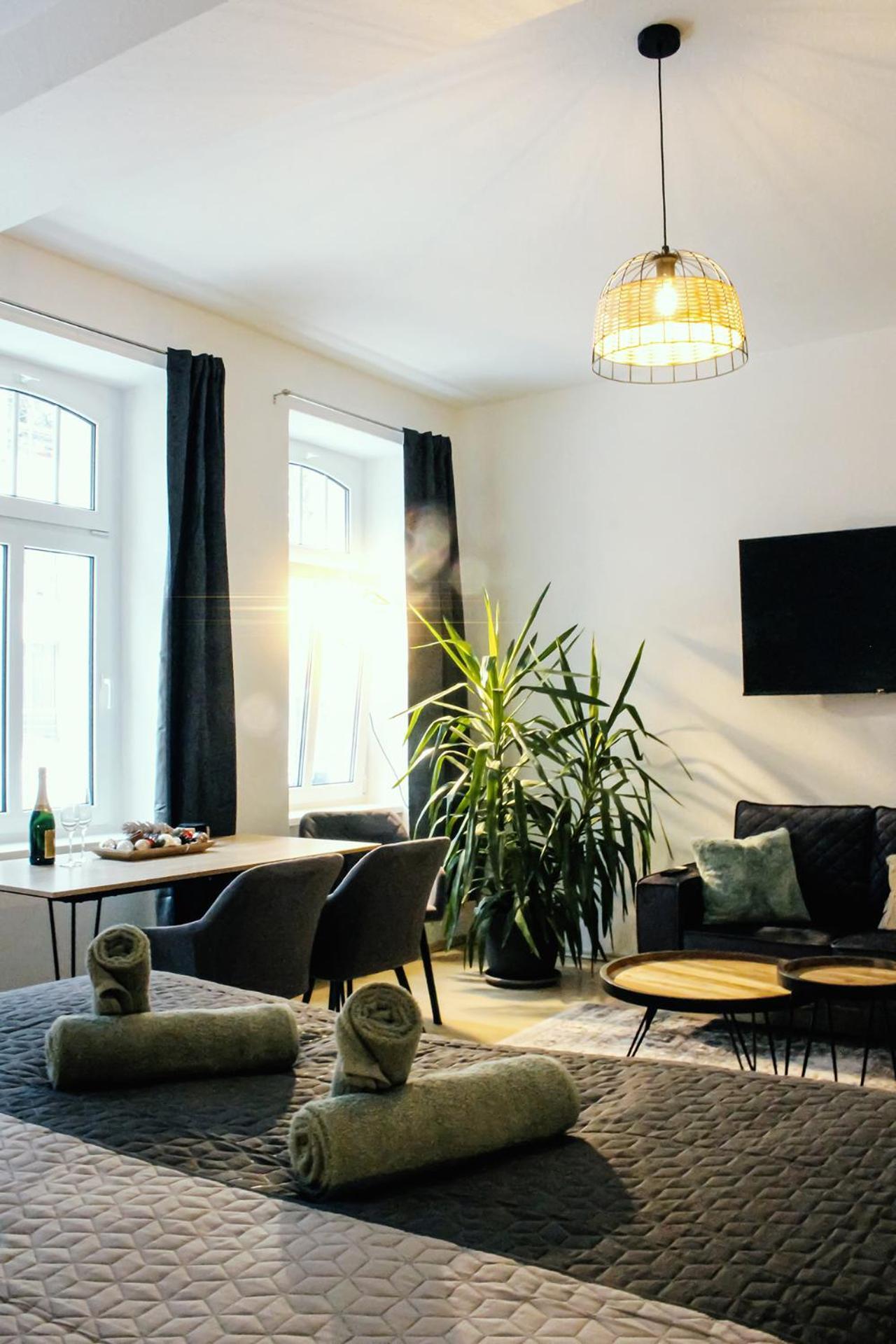 Nuwilu One - Apartment Mit Balkon Im Herzen Erfurts - Magenta Tv- Netflix - Disney Ngoại thất bức ảnh
