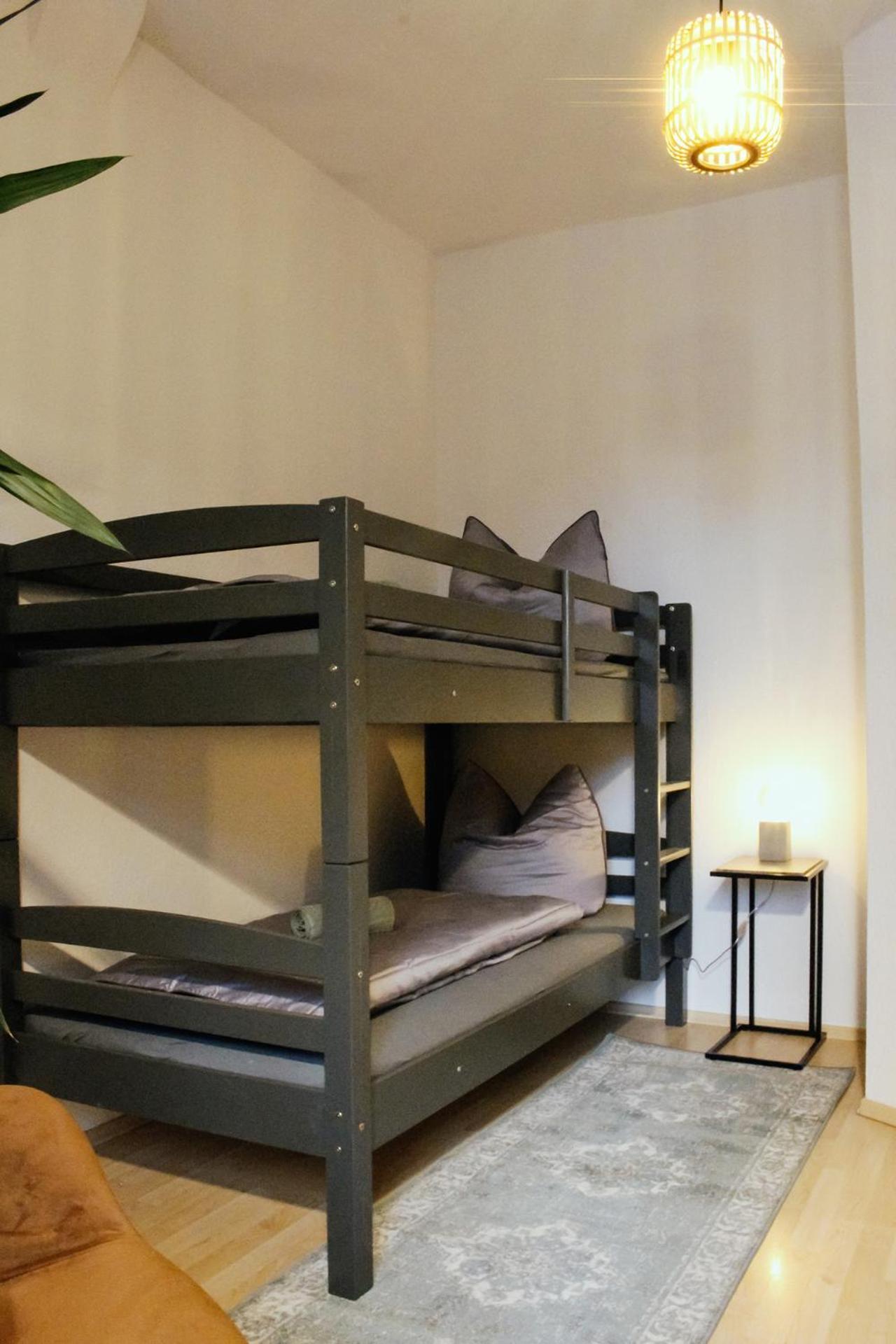 Nuwilu One - Apartment Mit Balkon Im Herzen Erfurts - Magenta Tv- Netflix - Disney Ngoại thất bức ảnh