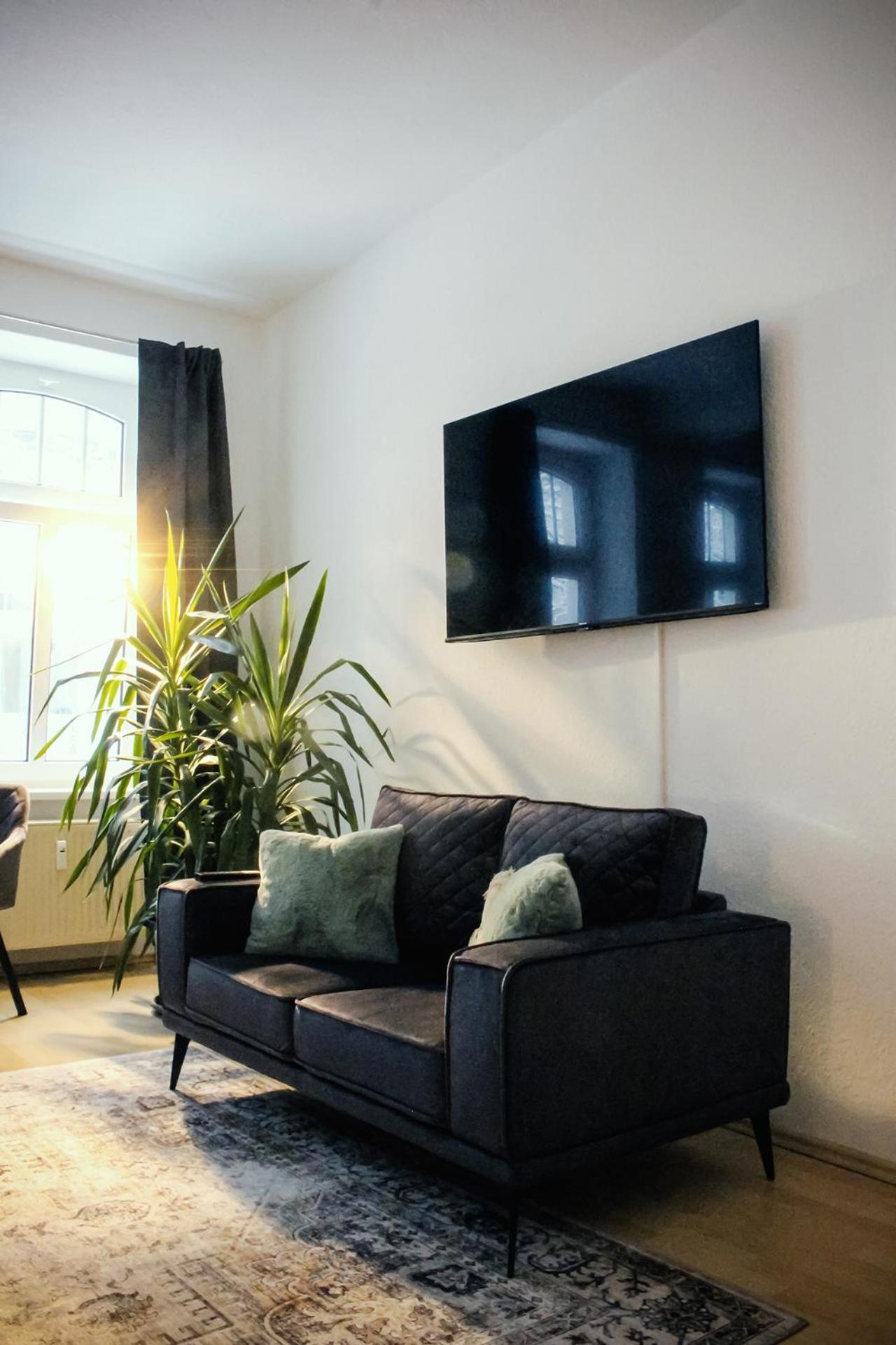 Nuwilu One - Apartment Mit Balkon Im Herzen Erfurts - Magenta Tv- Netflix - Disney Ngoại thất bức ảnh